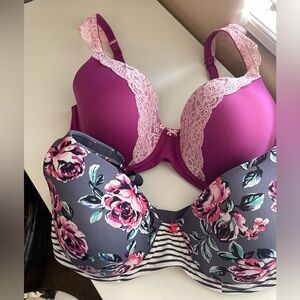 Soma Wome’s Set of 2 Bras. Like New 36E